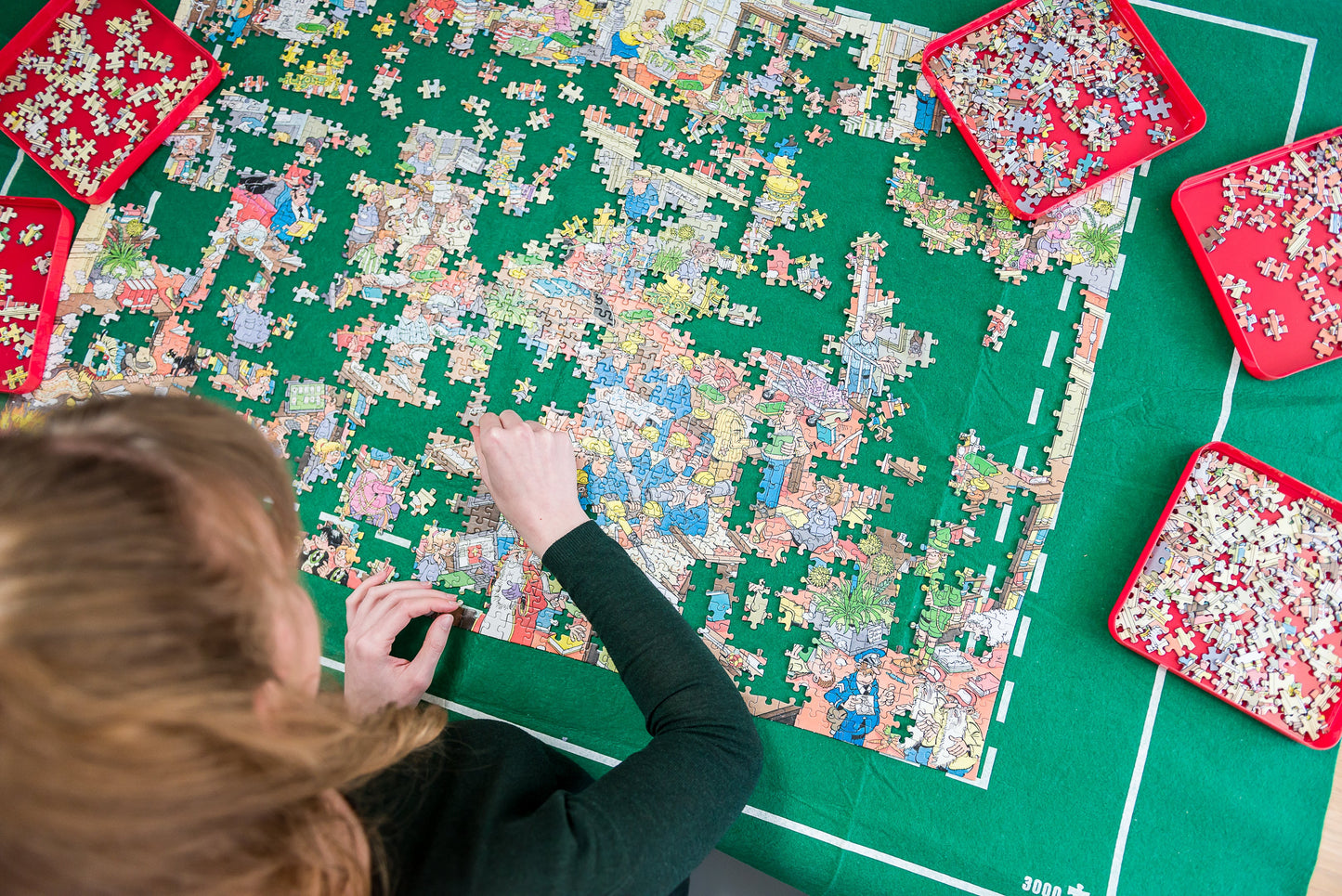 Puzzle Mates - Puzzle & Roll (up to 3000 piece puzzles) - product image - Jumboplay.com