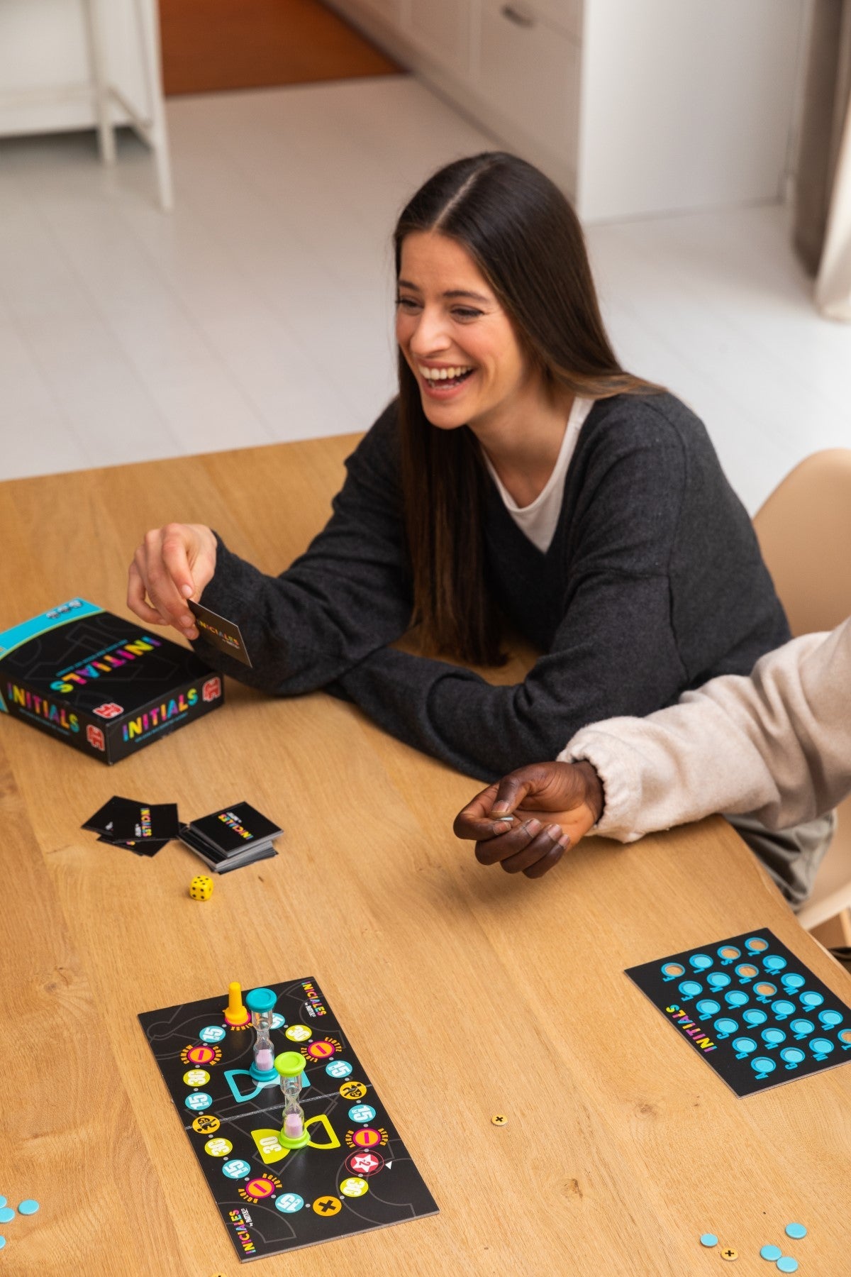 Initials - product image - Jumboplay.com