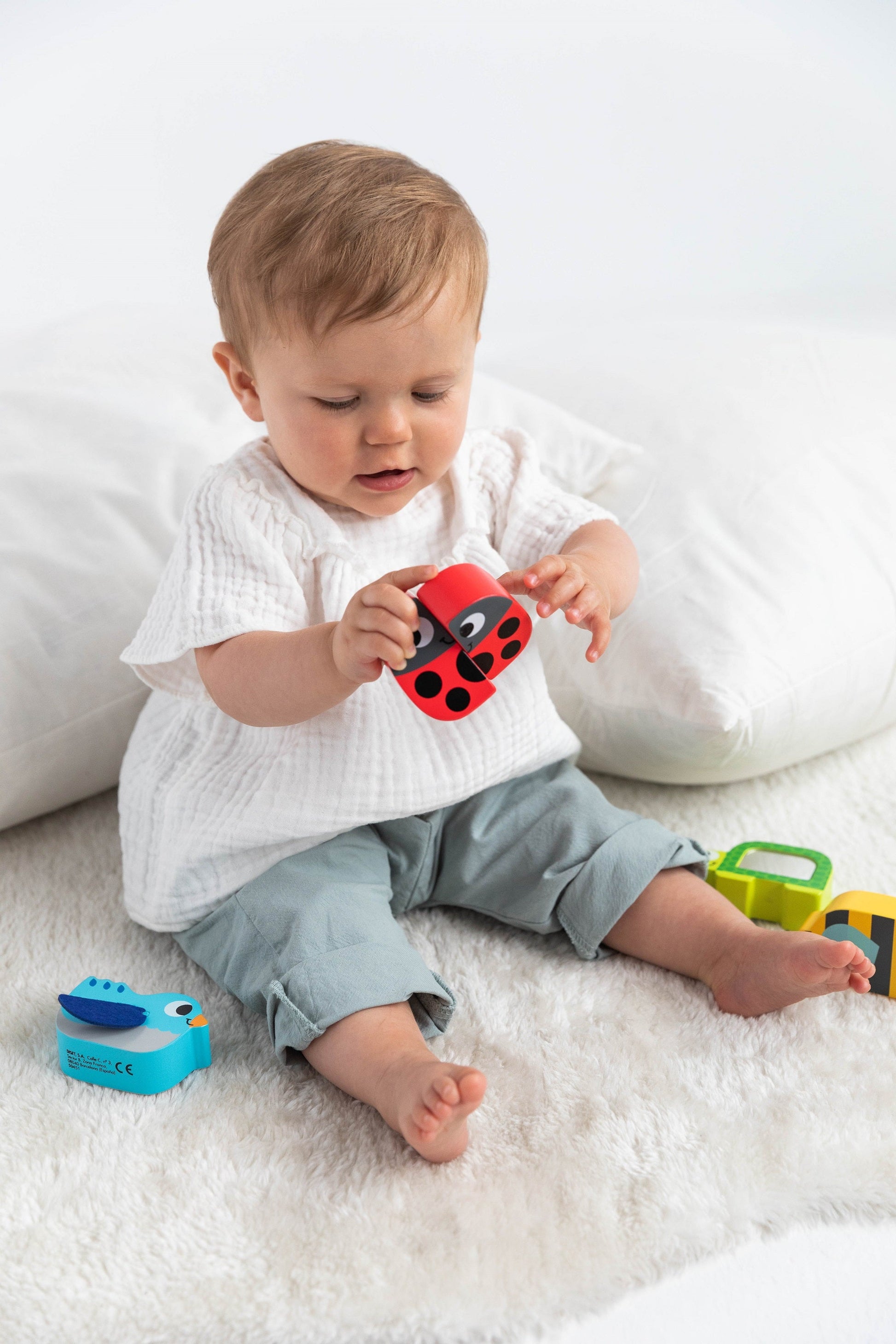 First Discoveries - product image - Jumboplay.com